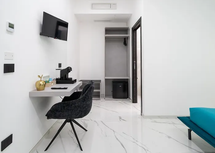 Crystalrooms Bed & Breakfast Leverano