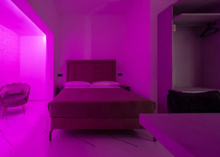 Crystalrooms Bed and breakfast