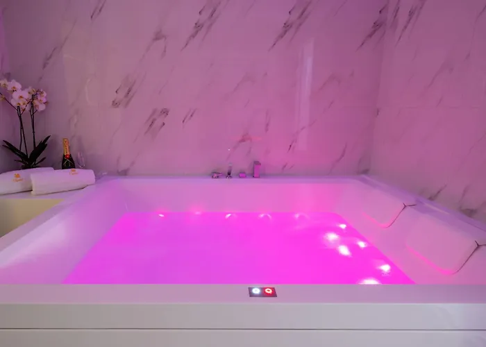 Crystalrooms Bed and breakfast *